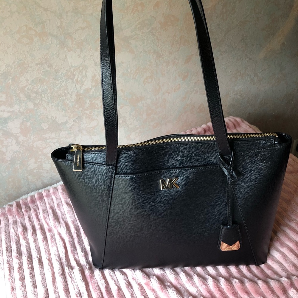 Michael Kors Black shoulder bag